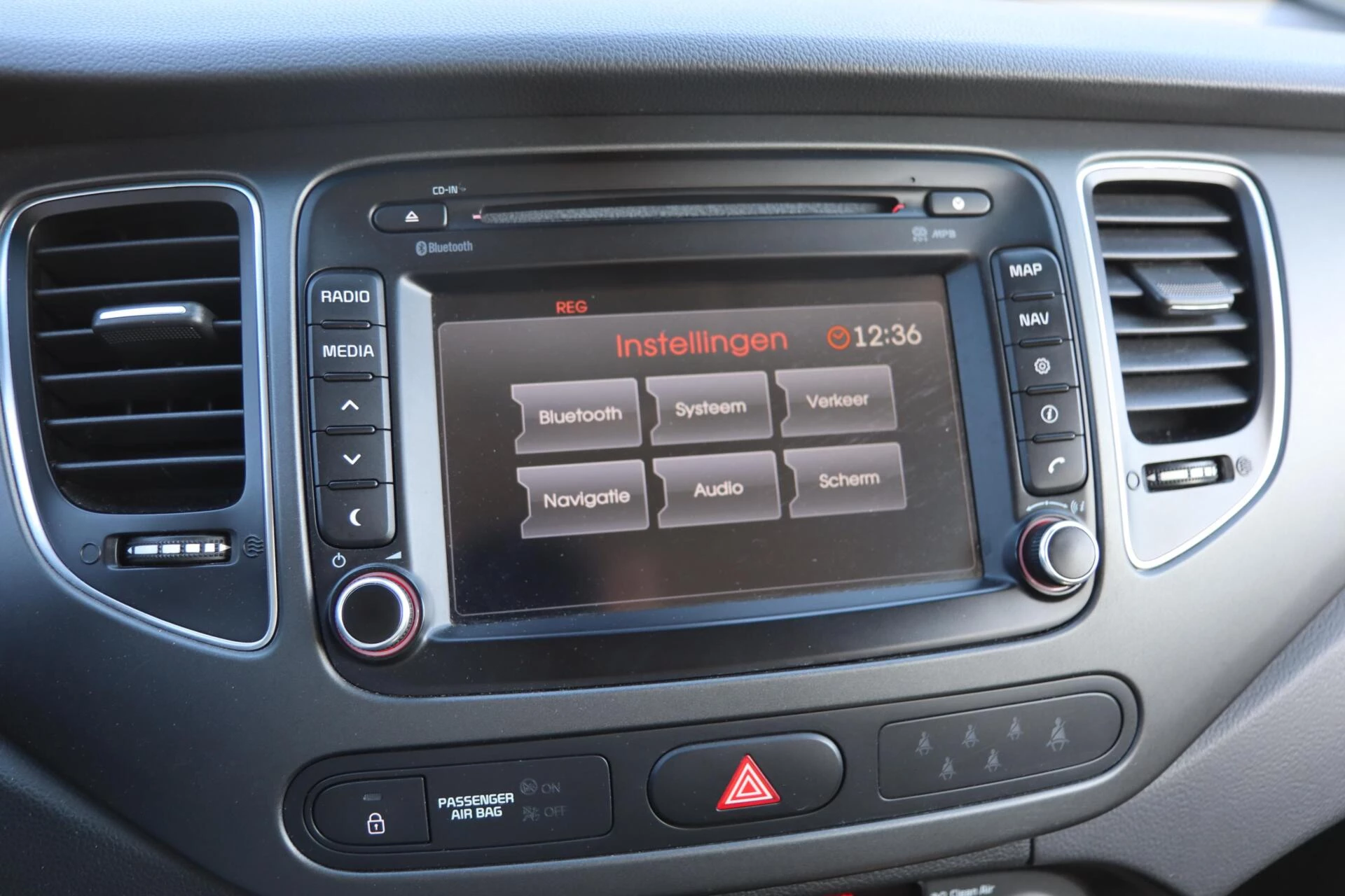 Hoofdafbeelding Kia Carens