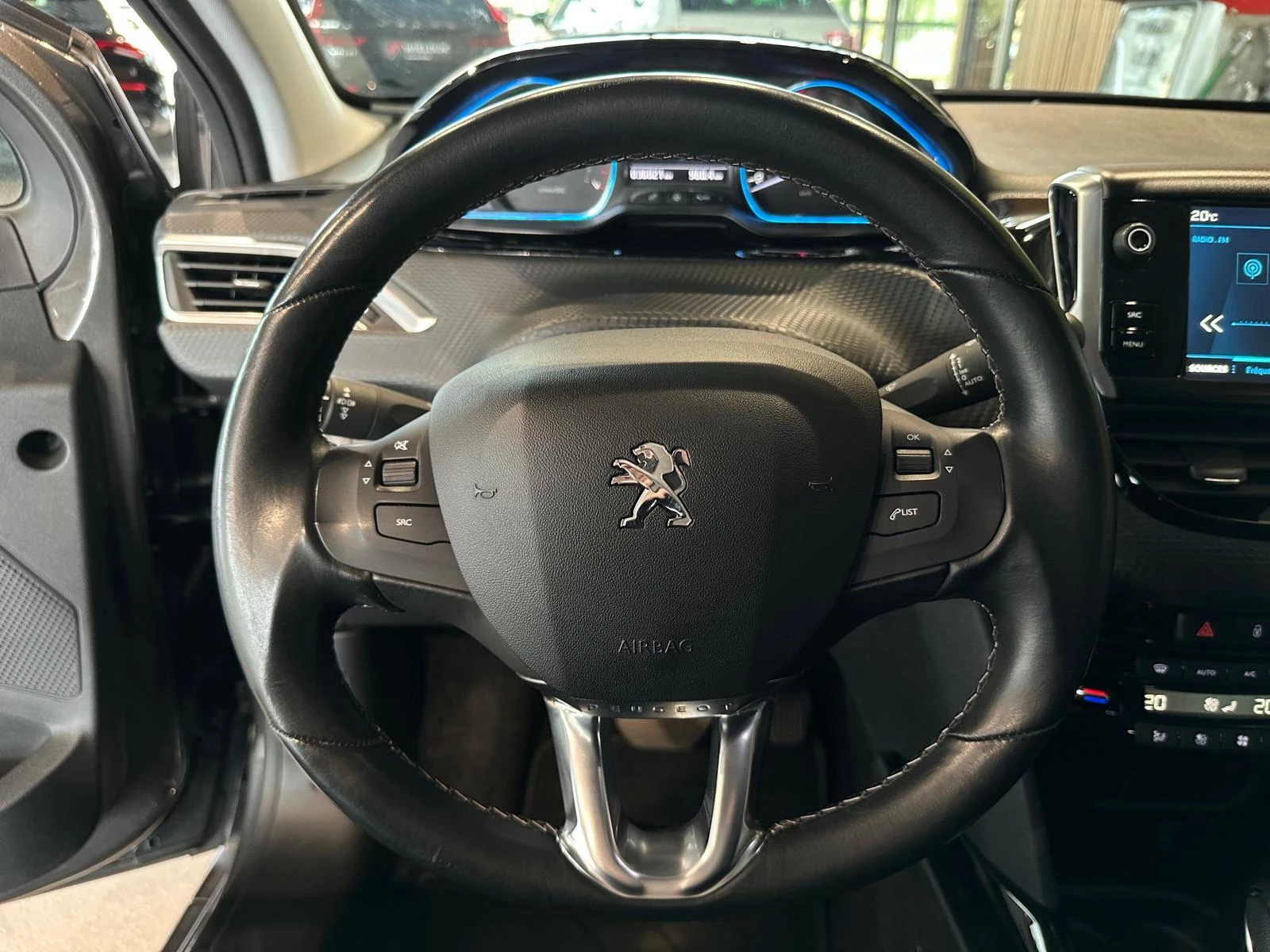 Hoofdafbeelding Peugeot 2008
