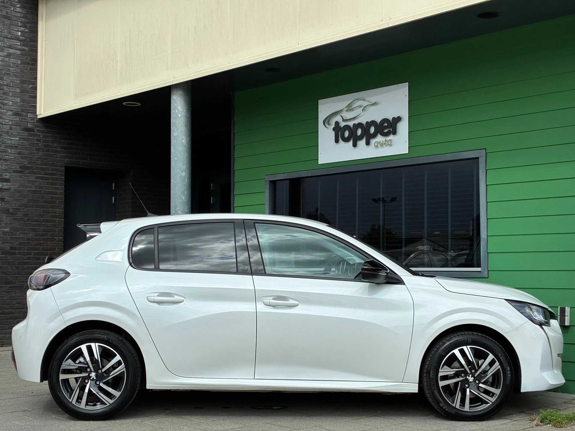 Hoofdafbeelding Peugeot 208
