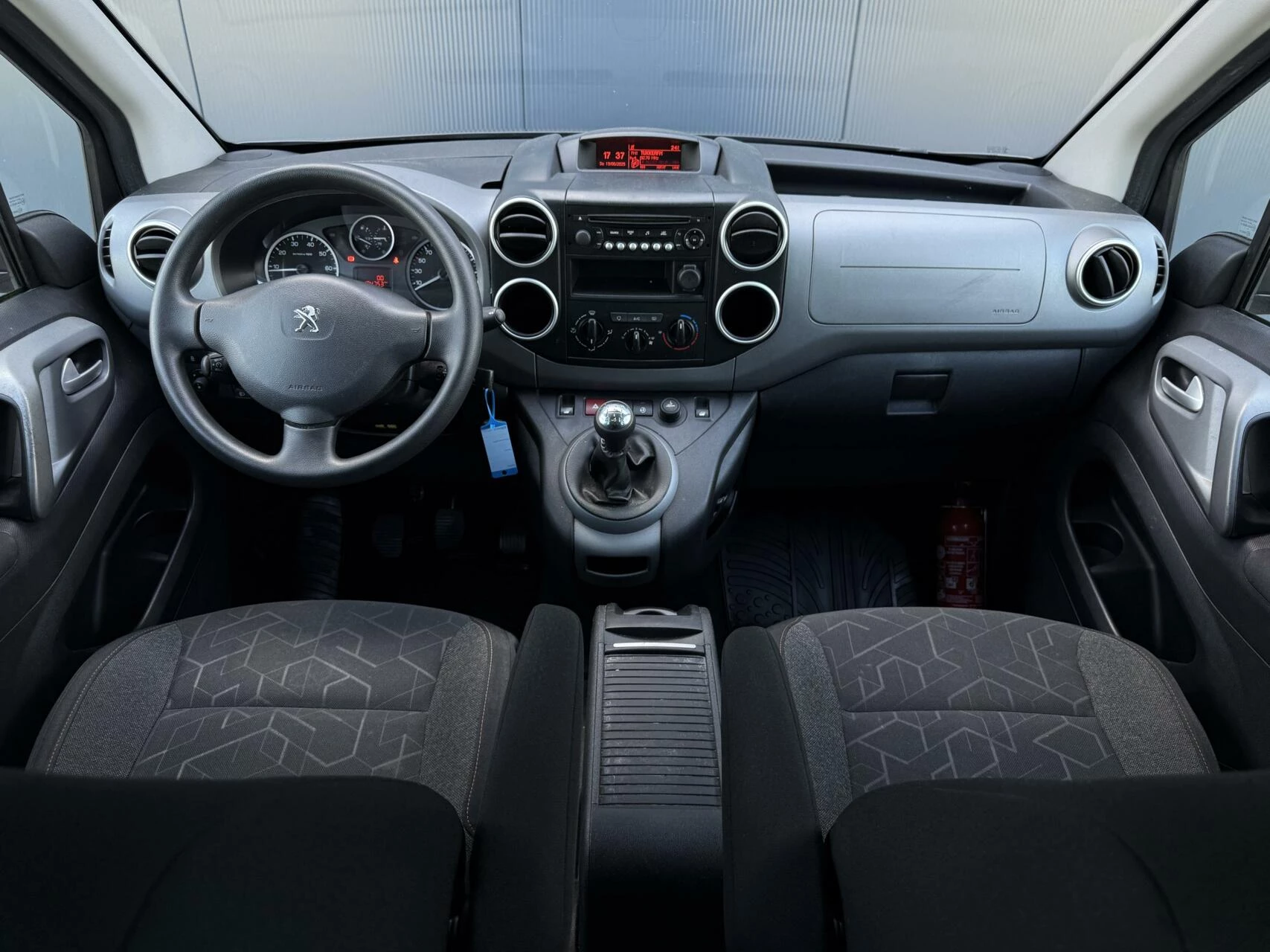 Hoofdafbeelding Peugeot Partner