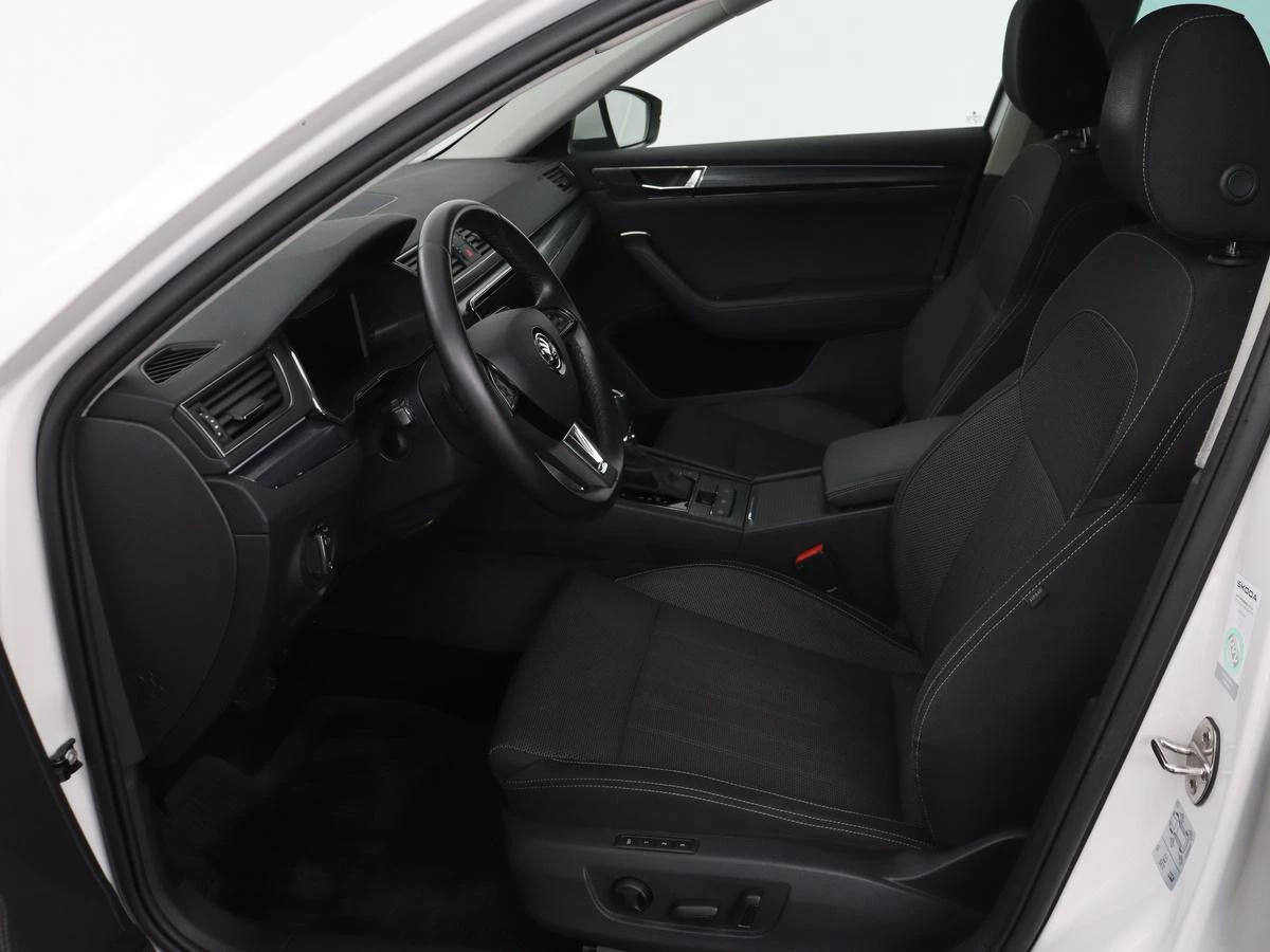 Hoofdafbeelding Škoda Superb