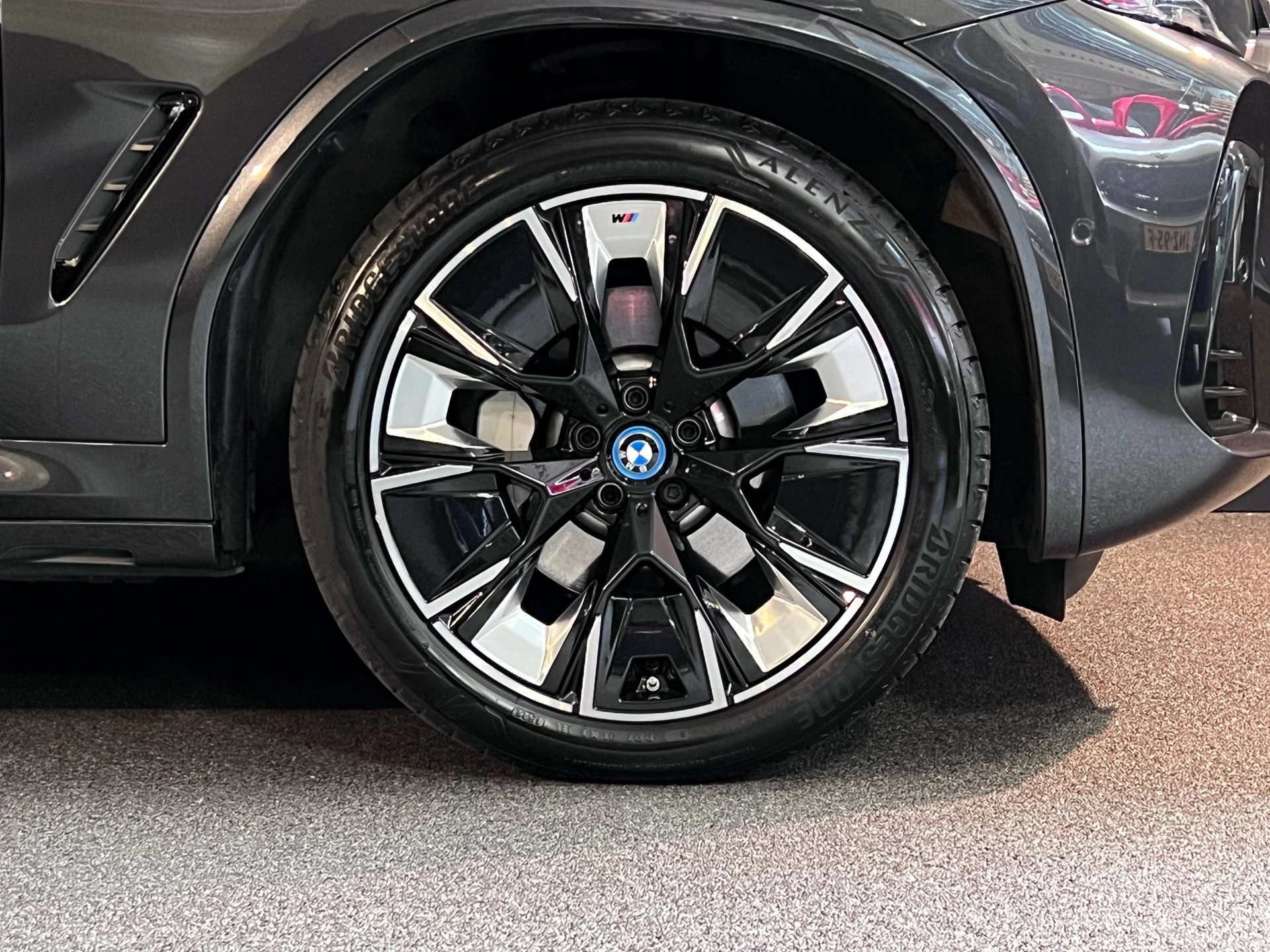 Hoofdafbeelding BMW iX3