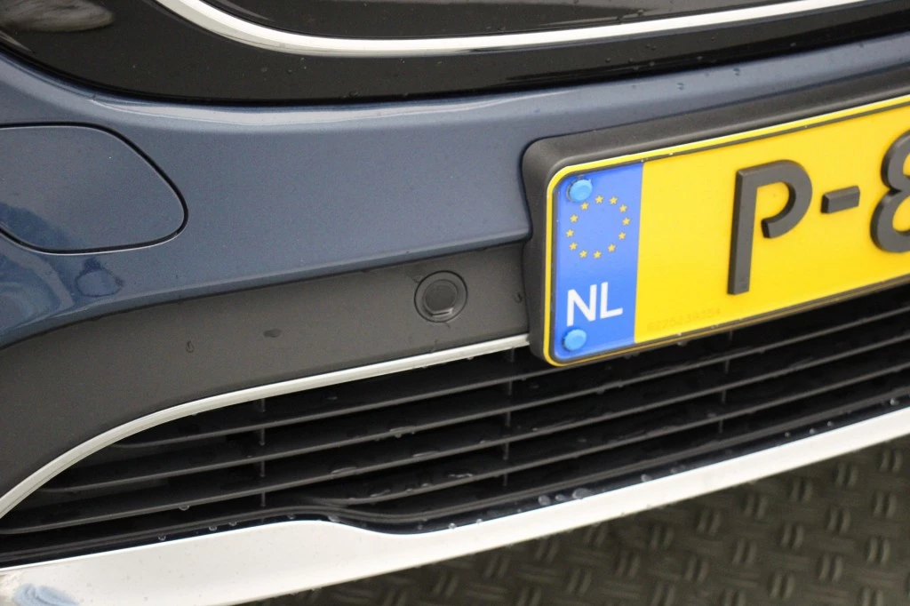 Hoofdafbeelding Mercedes-Benz EQB