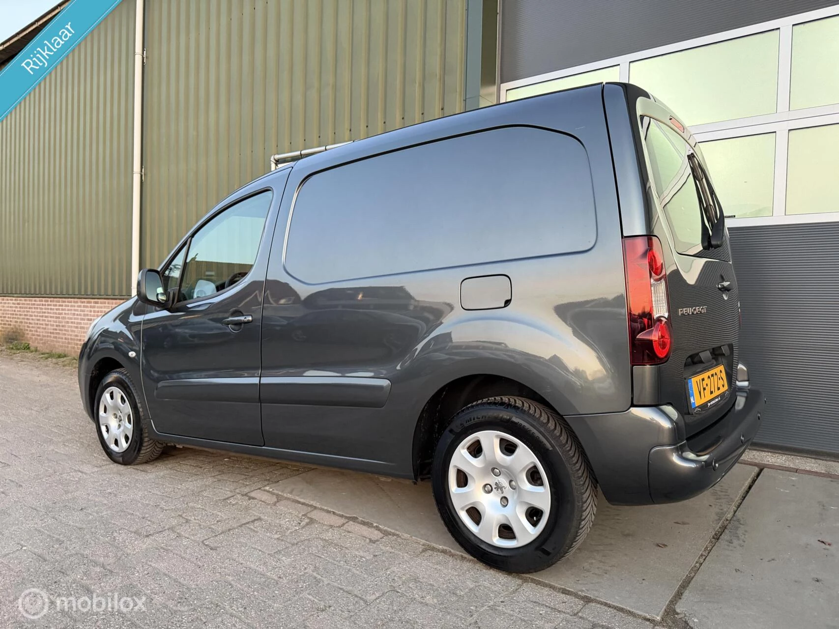 Hoofdafbeelding Peugeot Partner