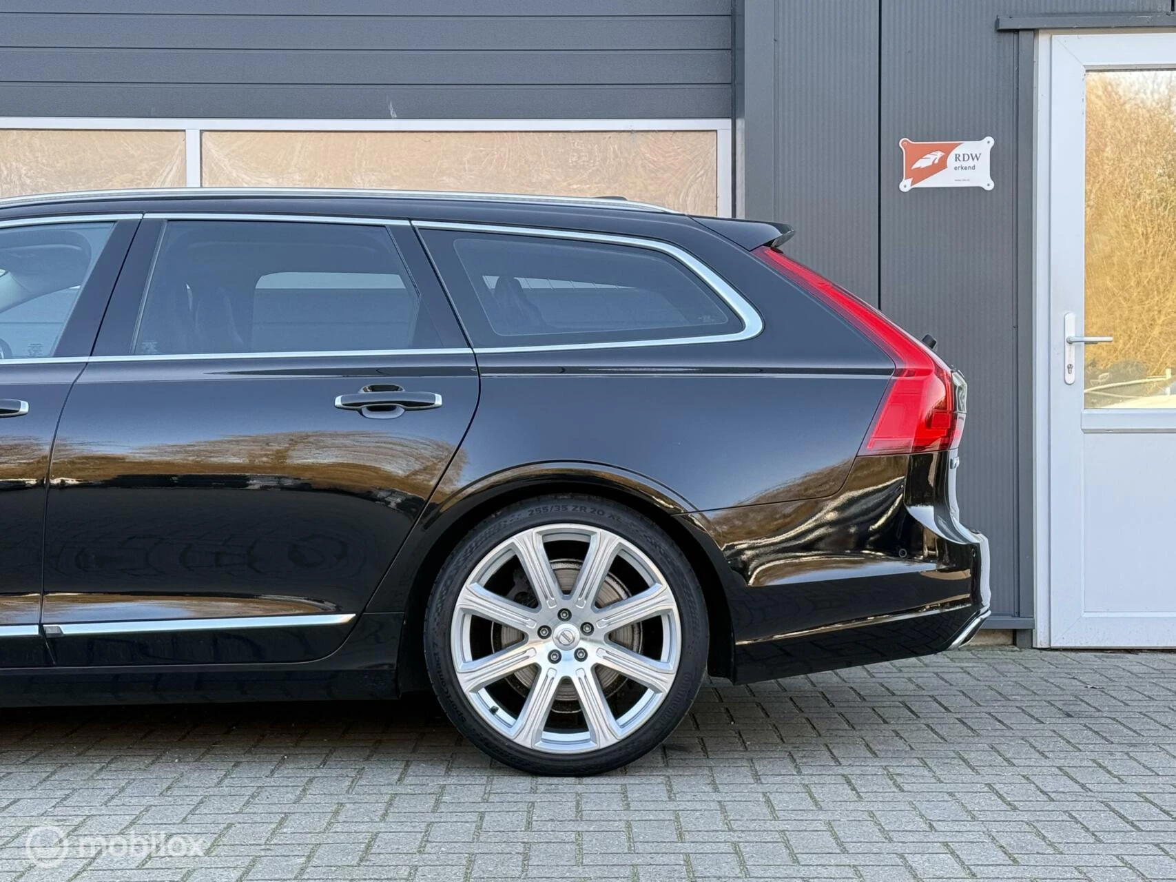 Hoofdafbeelding Volvo V90