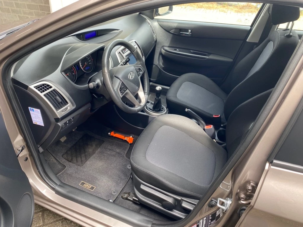 Hoofdafbeelding Hyundai i20