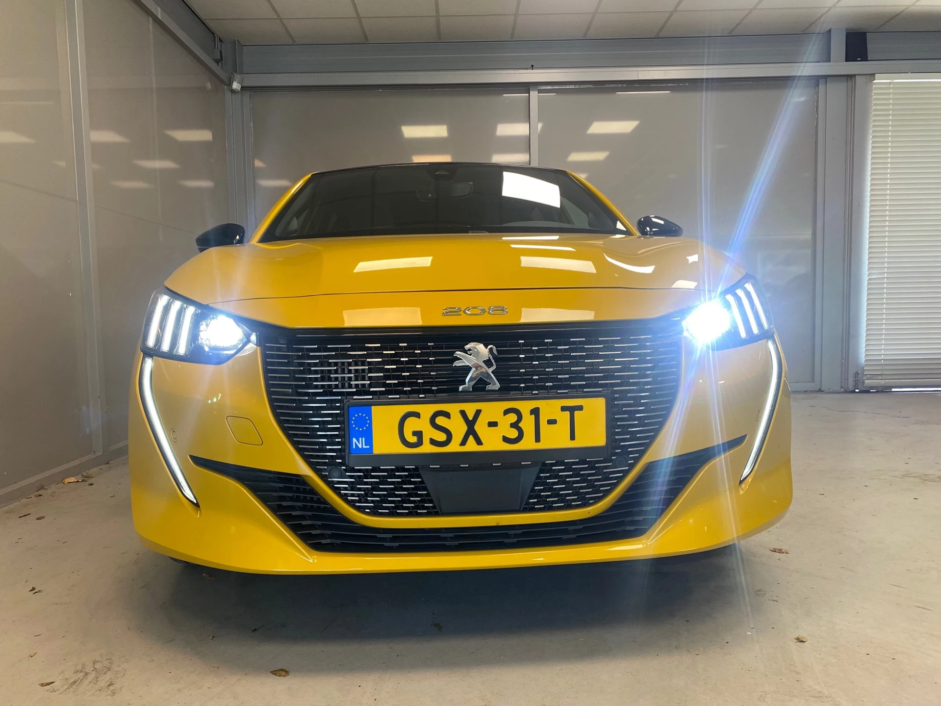Hoofdafbeelding Peugeot 208