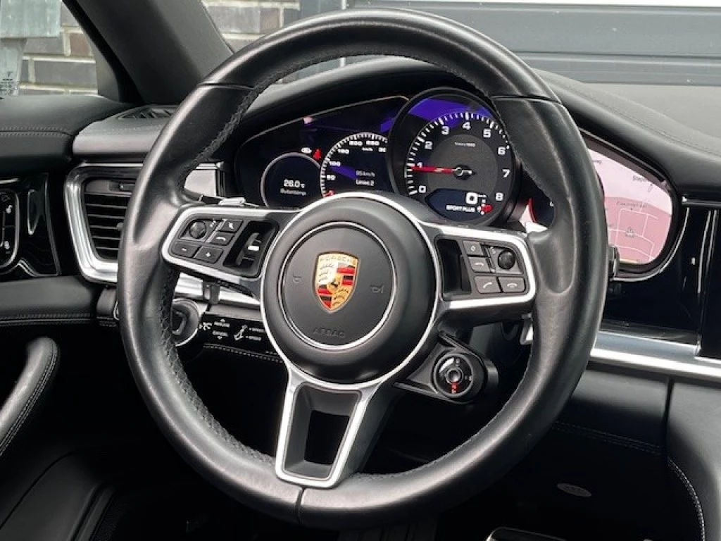 Hoofdafbeelding Porsche Panamera