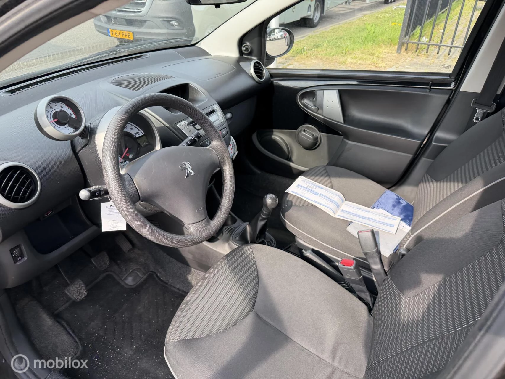 Hoofdafbeelding Peugeot 107