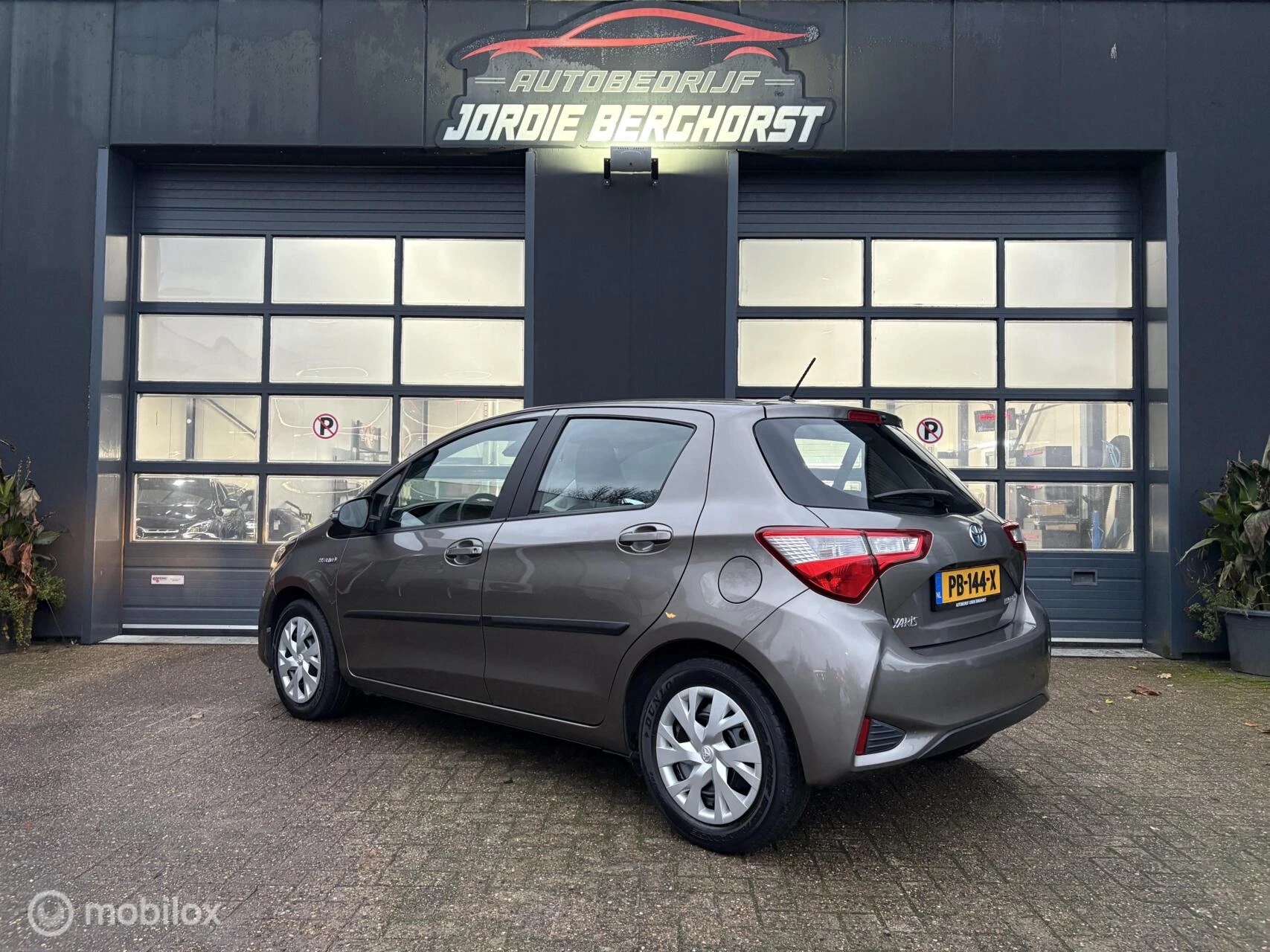 Hoofdafbeelding Toyota Yaris