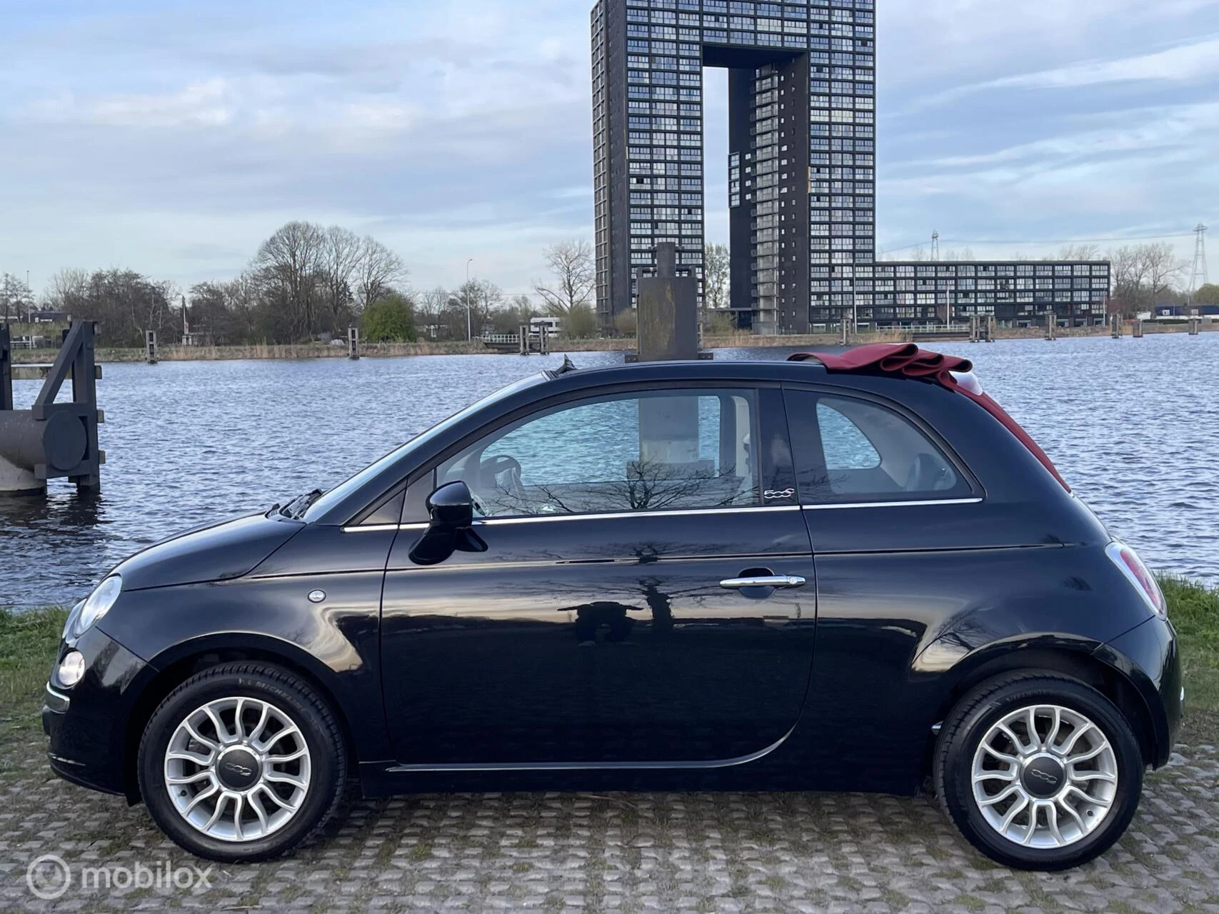 Hoofdafbeelding Fiat 500C