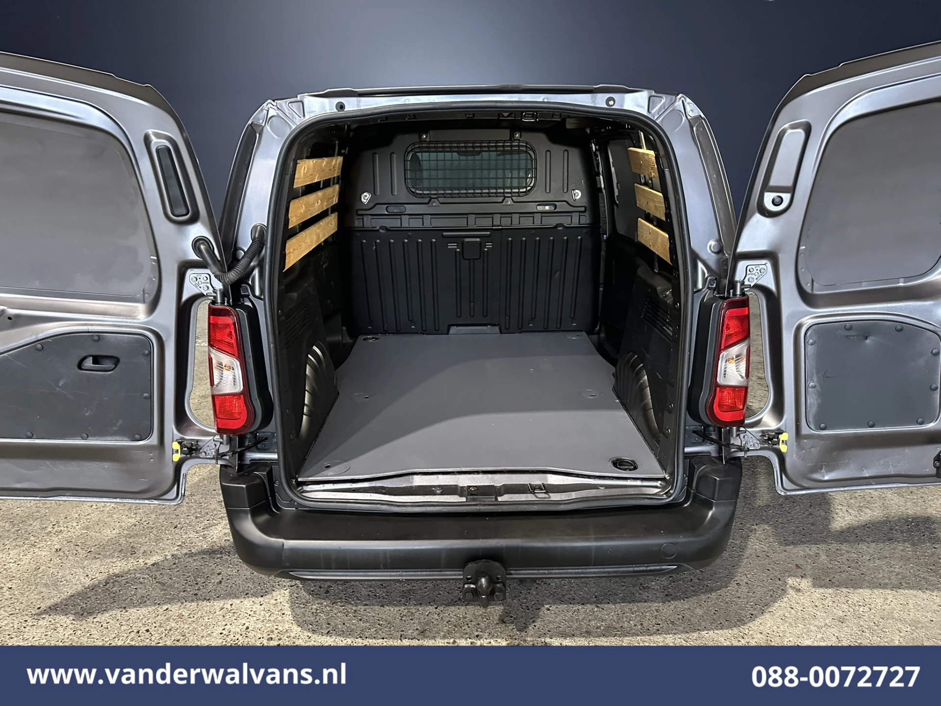 Hoofdafbeelding Peugeot Partner