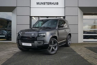 Hoofdafbeelding Land Rover Defender Land Rover Defender 5.0 P525 90 V8 Carpathian Edition | Grijs kenteken | Head-up display | Elektrische trekhaak |