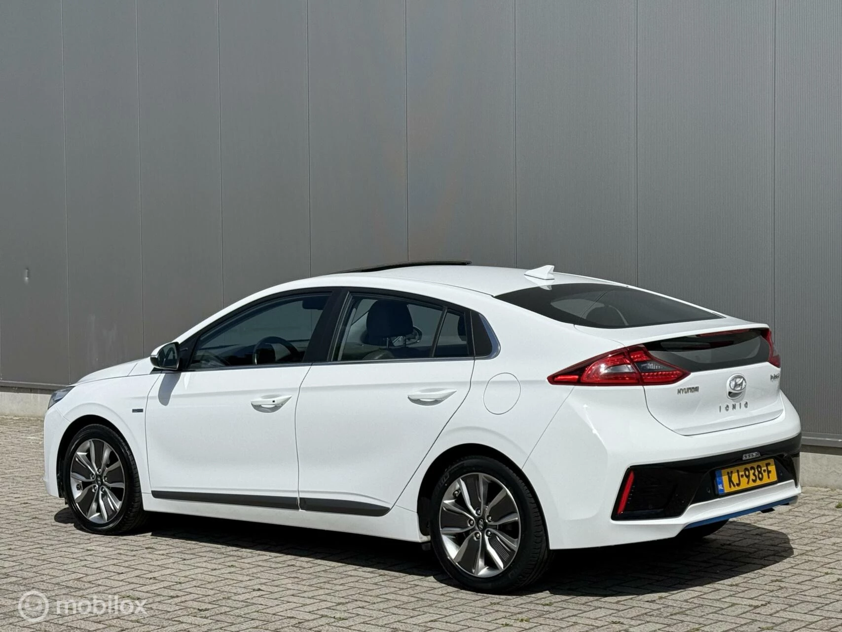 Hoofdafbeelding Hyundai IONIQ
