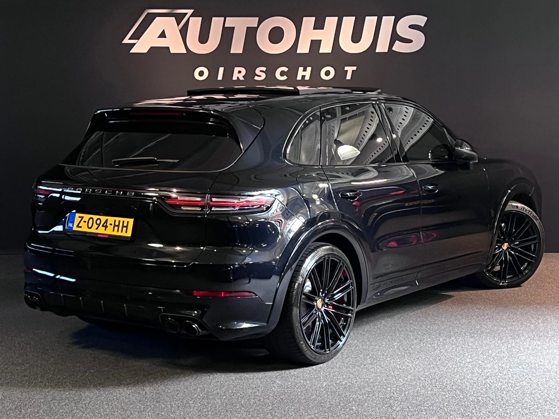 Hoofdafbeelding Porsche Cayenne