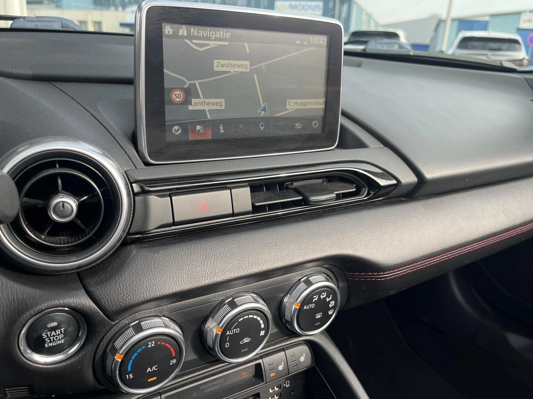 Hoofdafbeelding Mazda MX-5