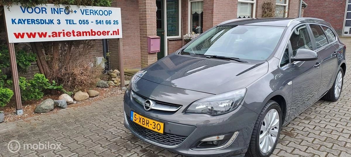 Hoofdafbeelding Opel Astra