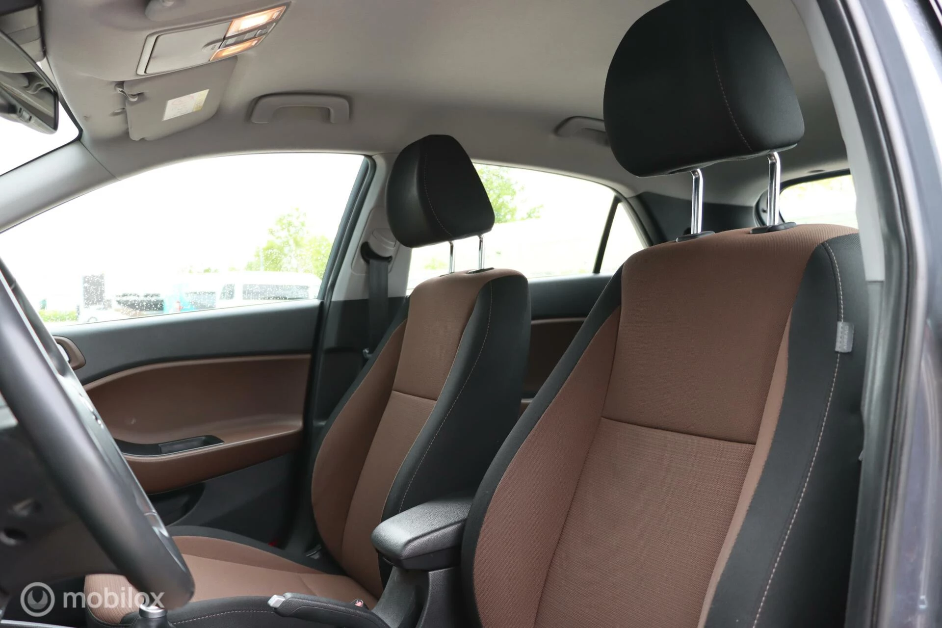 Hoofdafbeelding Hyundai i20