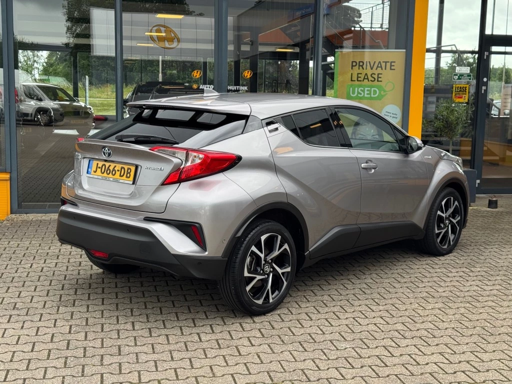 Hoofdafbeelding Toyota C-HR