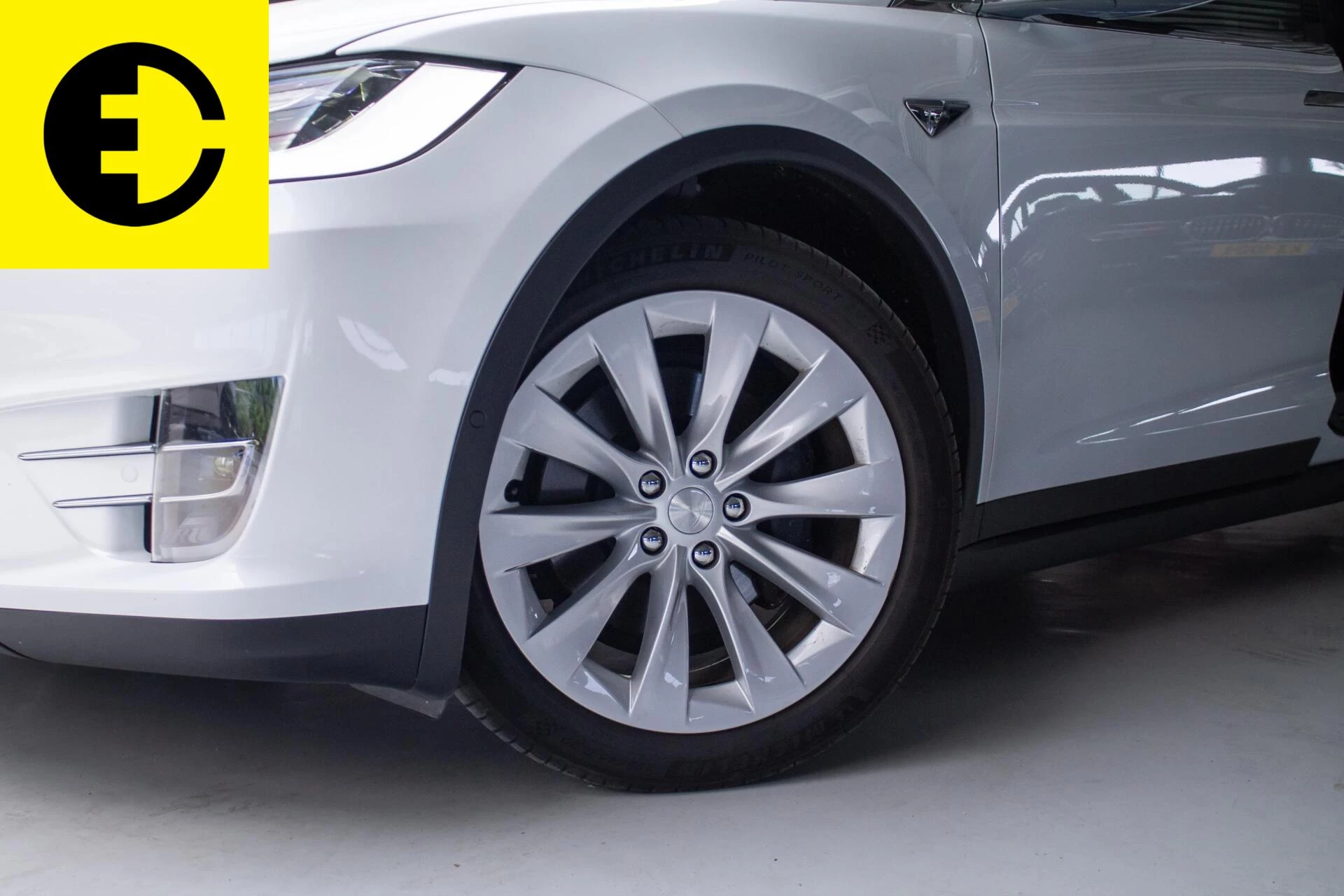 Hoofdafbeelding Tesla Model X