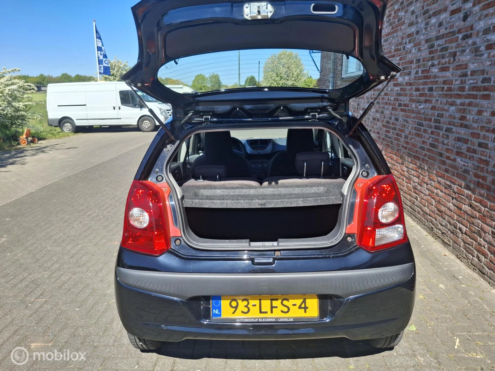 Hoofdafbeelding Nissan Pixo
