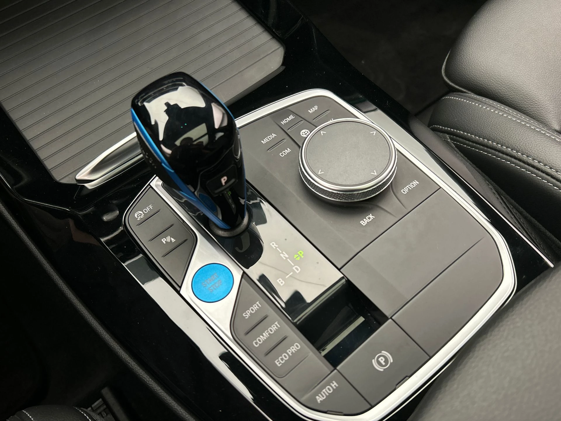 Hoofdafbeelding BMW iX3