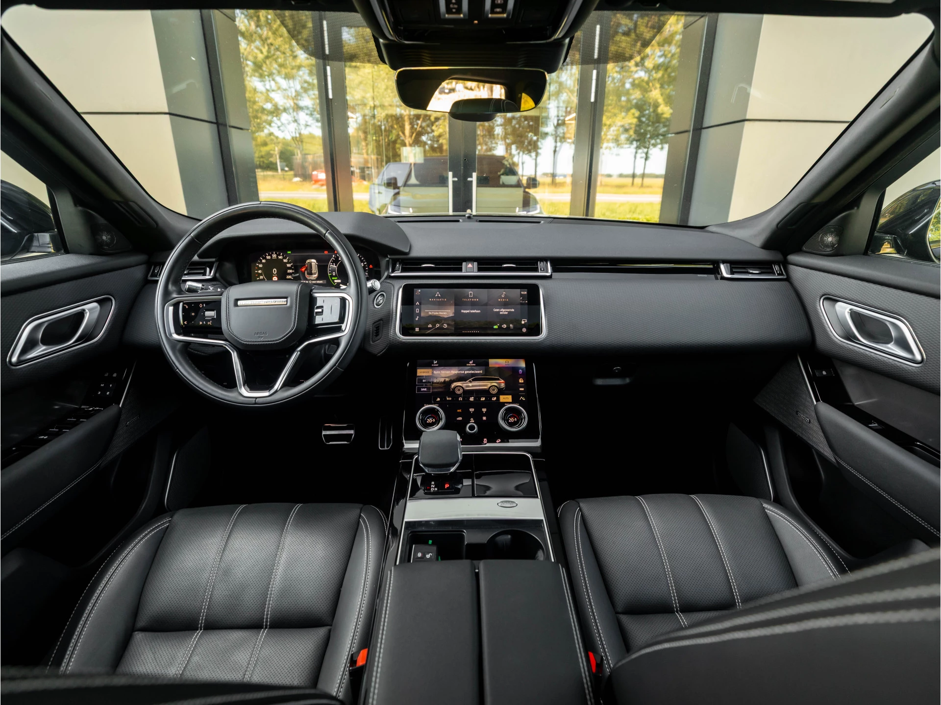 Hoofdafbeelding Land Rover Range Rover Velar