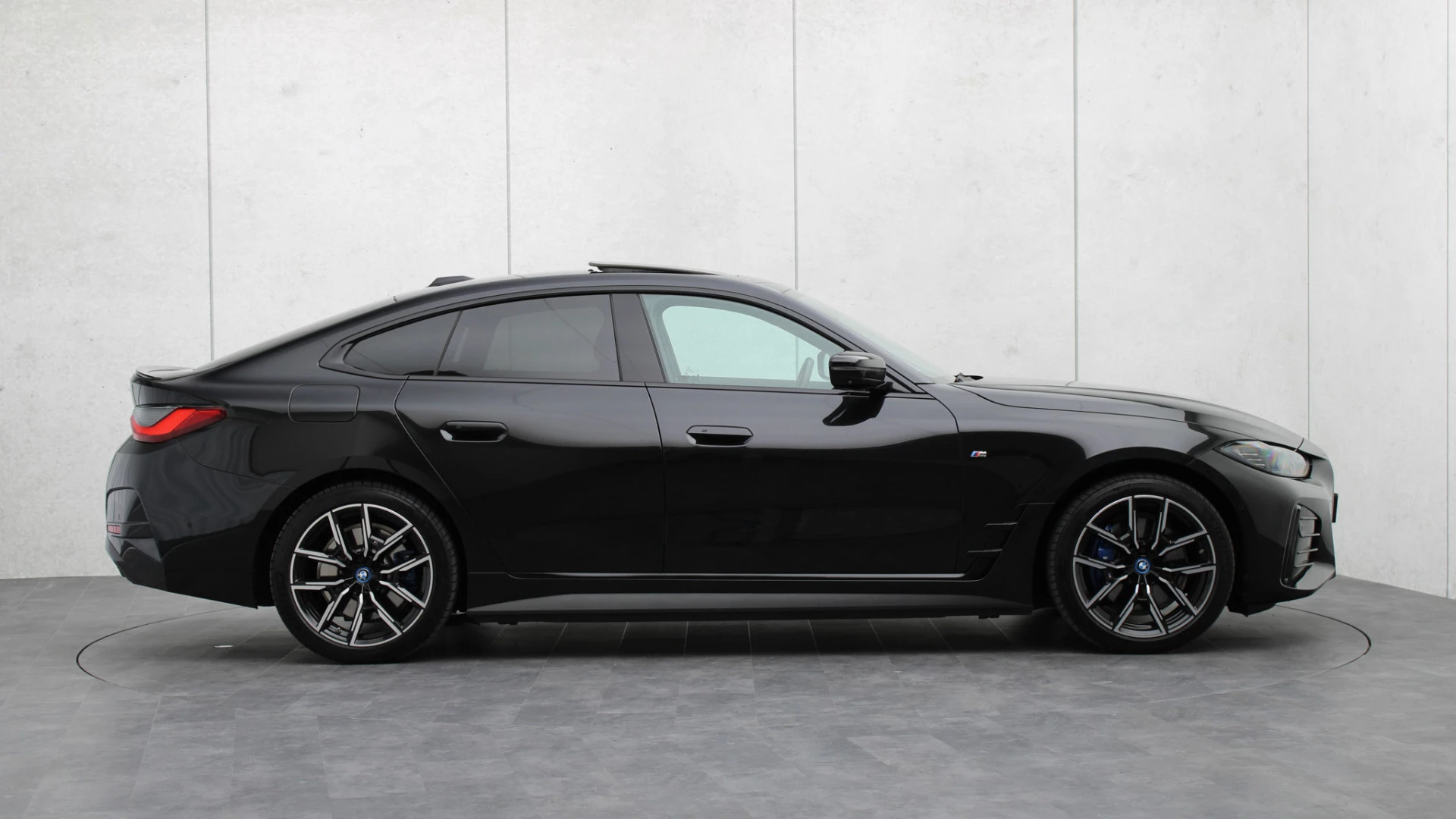 Hoofdafbeelding BMW i4