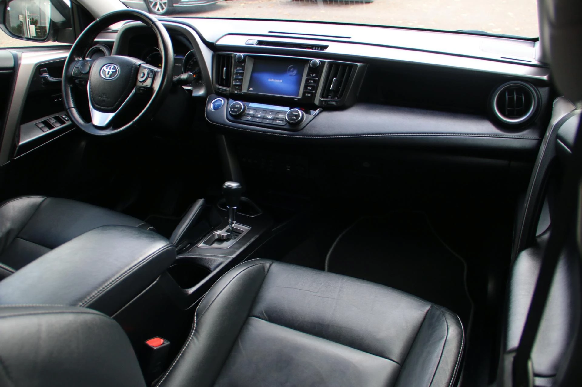 Hoofdafbeelding Toyota RAV4