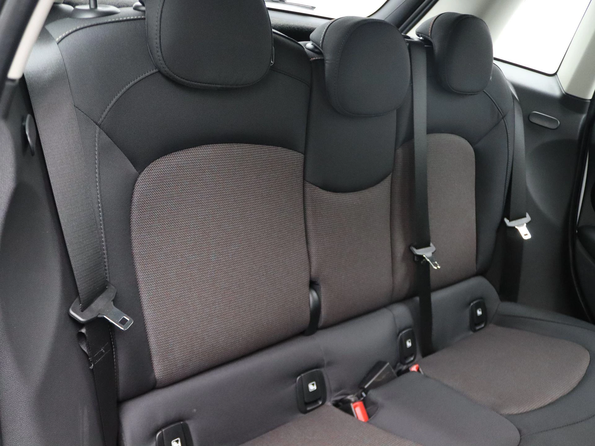 Hoofdafbeelding MINI 5-deurs