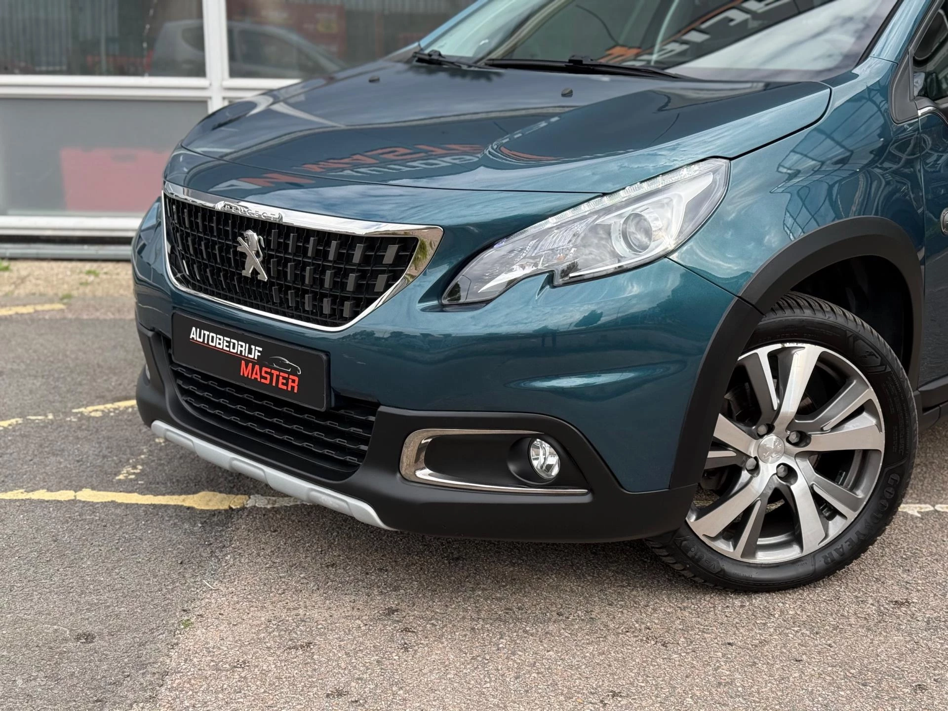 Hoofdafbeelding Peugeot 2008