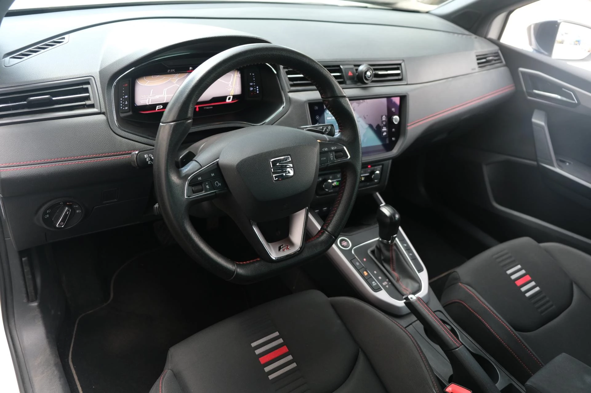 Hoofdafbeelding SEAT Arona