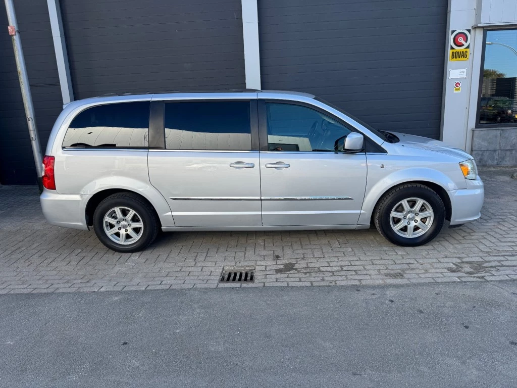 Hoofdafbeelding Chrysler Town Country
