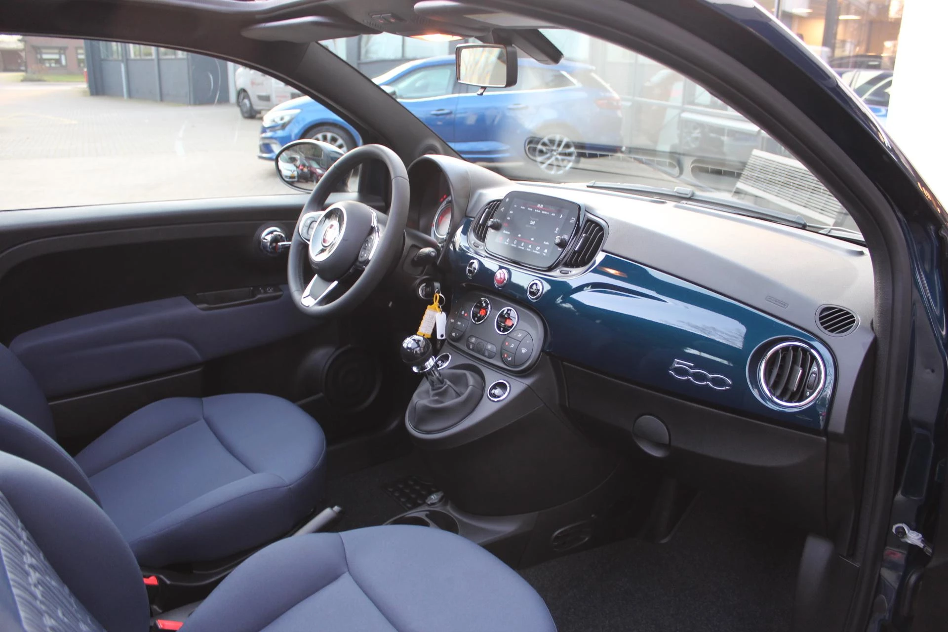 Hoofdafbeelding Fiat 500C