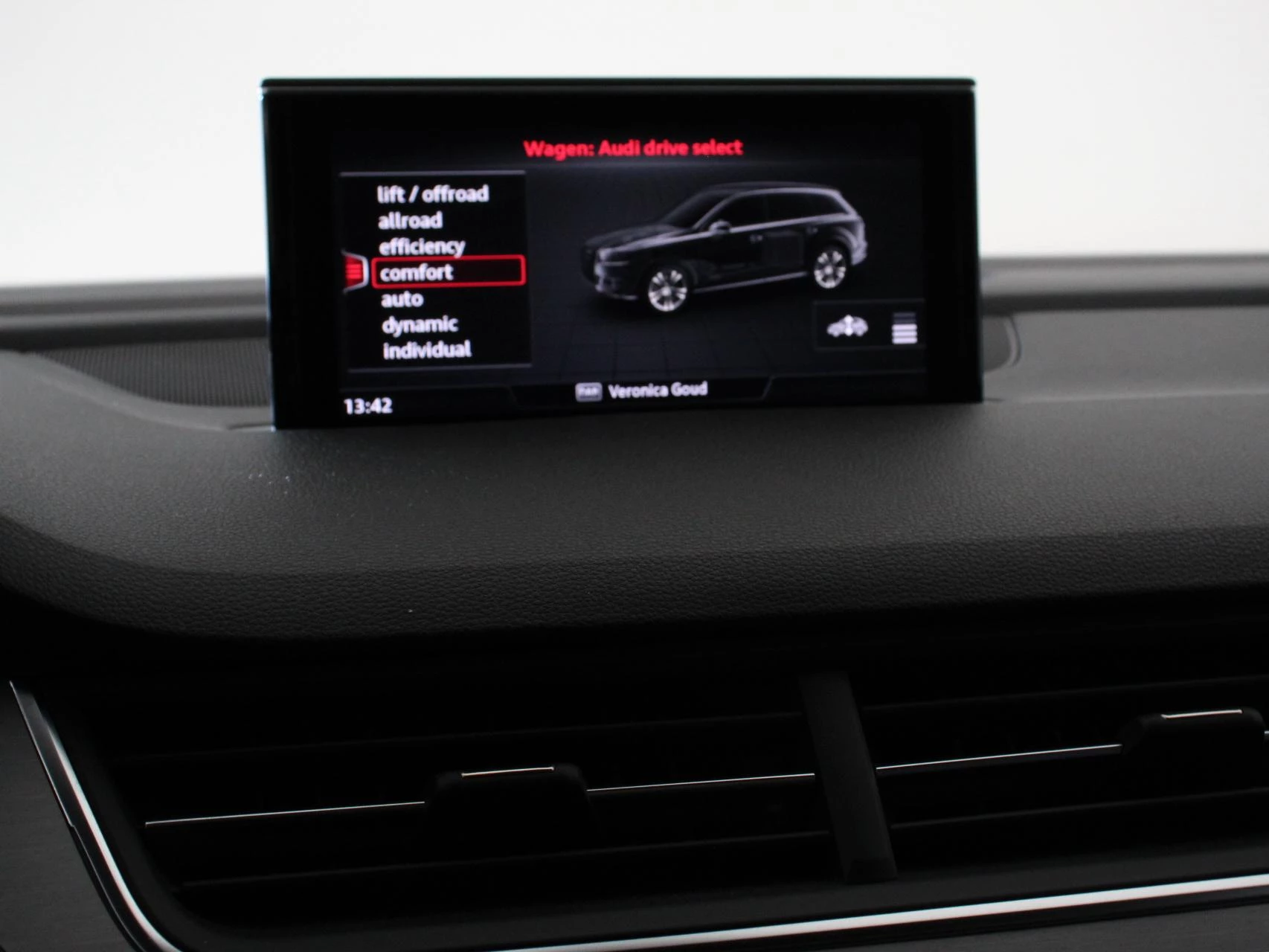 Hoofdafbeelding Audi Q7