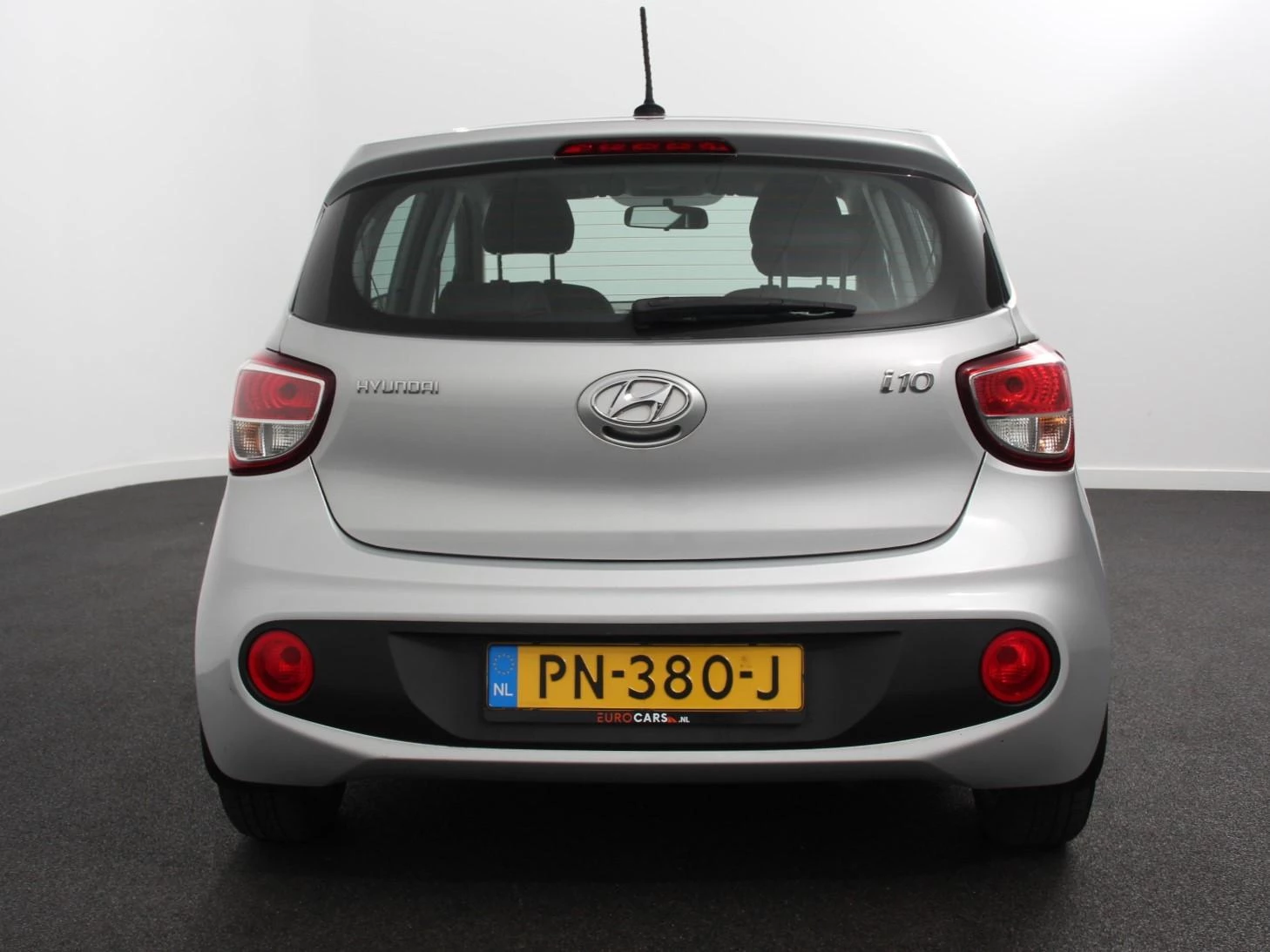 Hoofdafbeelding Hyundai i10