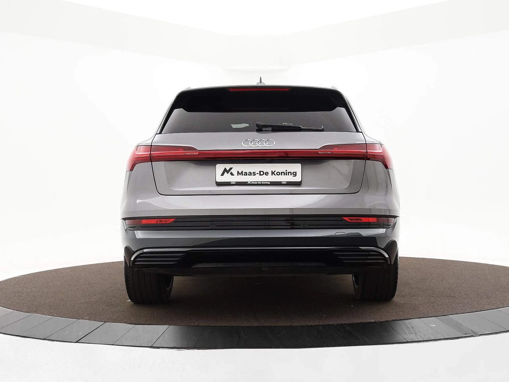 Hoofdafbeelding Audi e-tron