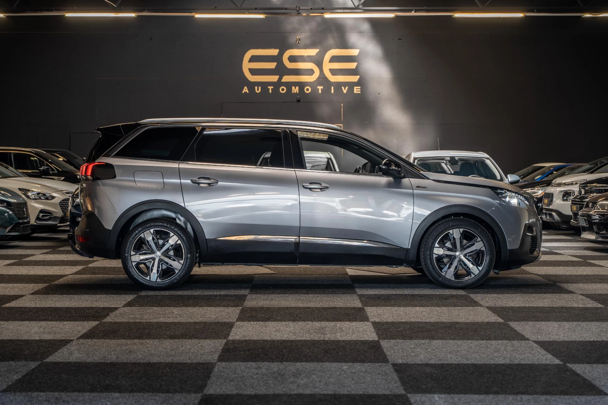 Hoofdafbeelding Peugeot 5008