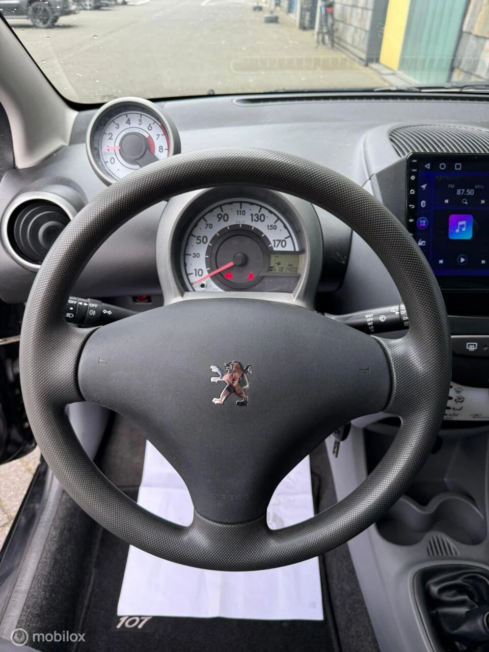 Hoofdafbeelding Peugeot 107