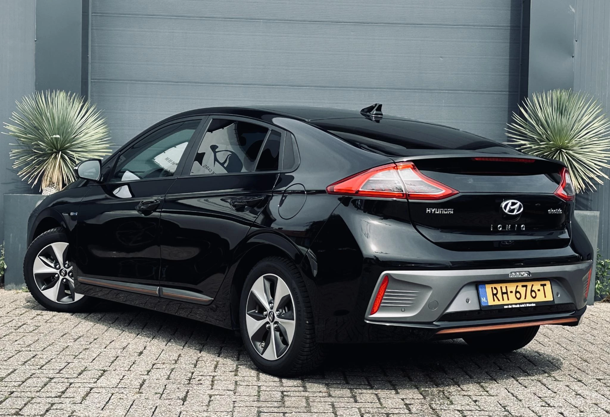 Hoofdafbeelding Hyundai IONIQ
