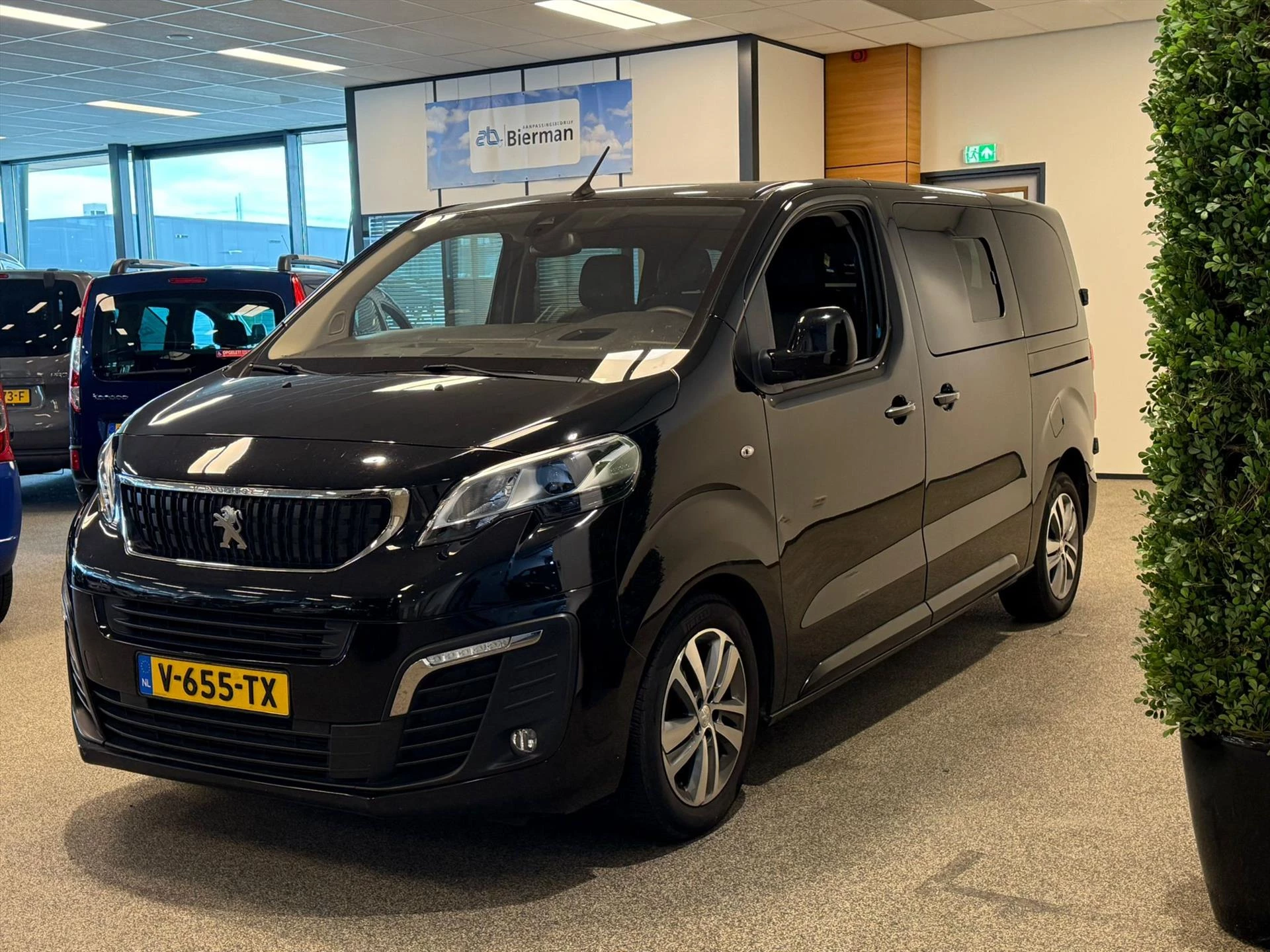 Hoofdafbeelding Peugeot Expert