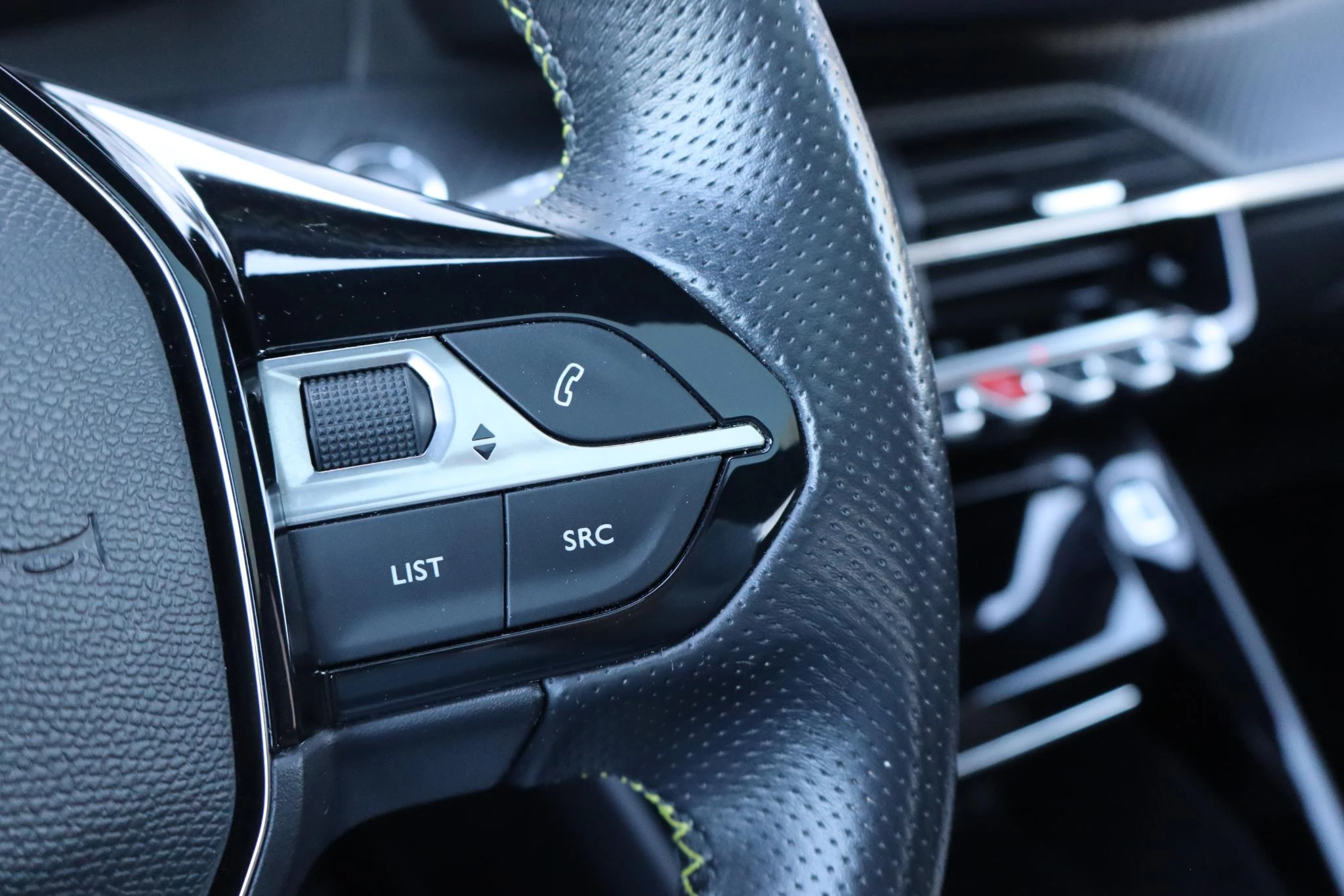 Hoofdafbeelding Peugeot e-208