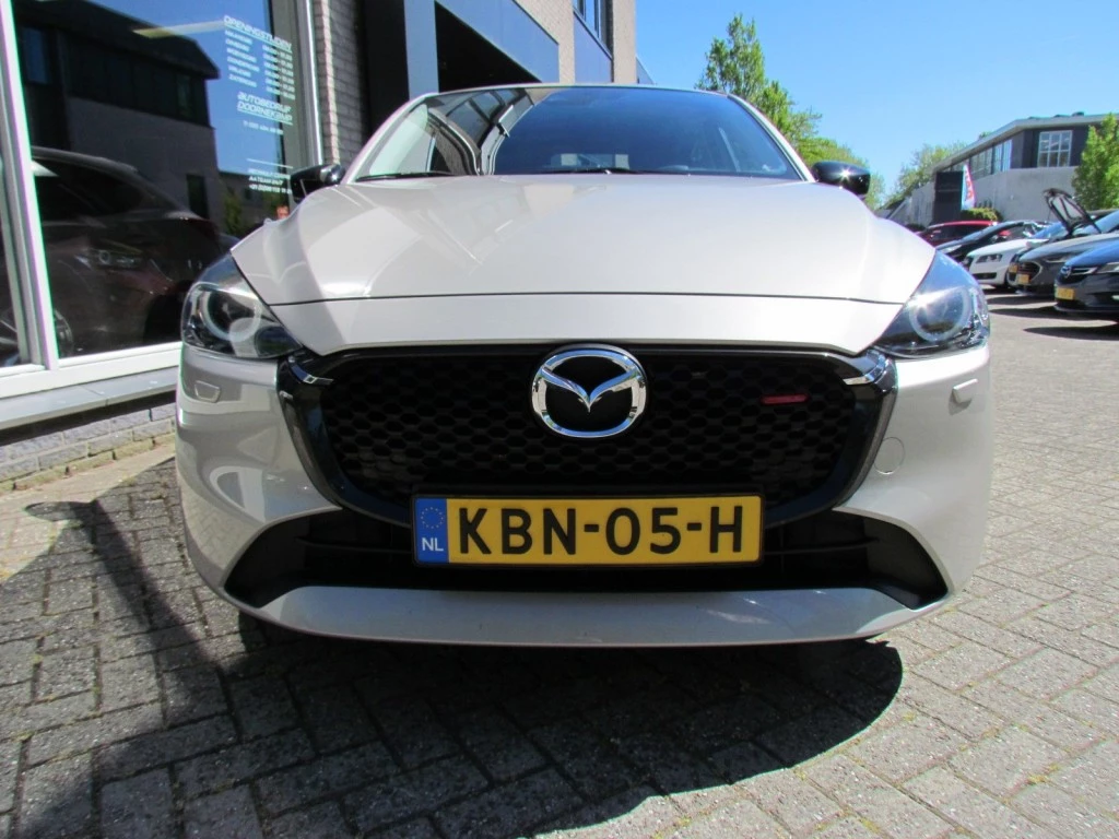 Hoofdafbeelding Mazda 2