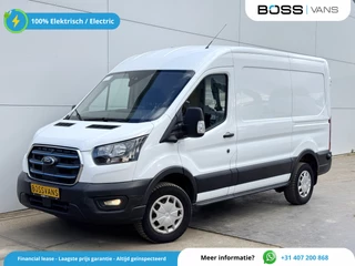 Hoofdafbeelding Ford E-Transit Ford E-Transit 68kWh 184PK L2H2 317km WLTP 95,7% (SOH) BEV Snelladen Cruise control Climate control Carplay Laadkabel Parkeersensoren