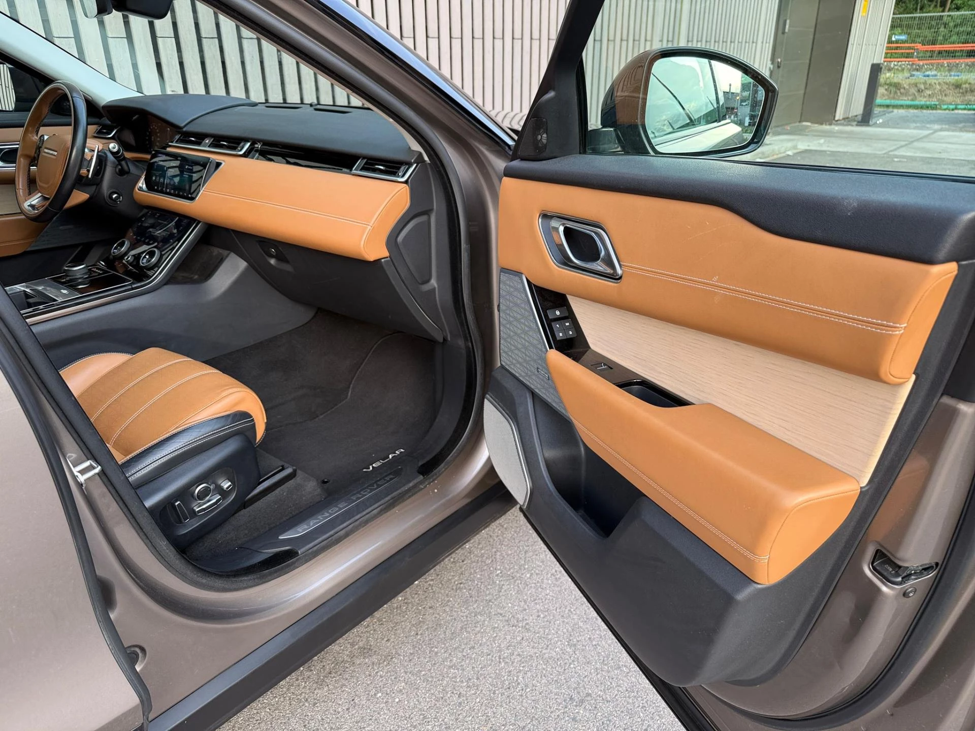 Hoofdafbeelding Land Rover Range Rover Velar