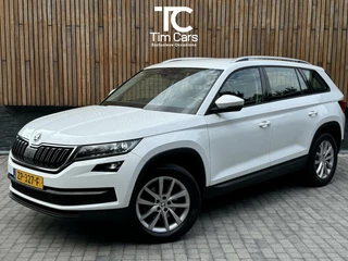 Hoofdafbeelding Škoda Kodiaq Skoda Kodiaq 1.5 TSI Business Edition DSG 7-persoons | LED | Half leer | Canton Audio | Keyless entry & start | Achteruitrijcamera | Parkeersensoren voor en achter