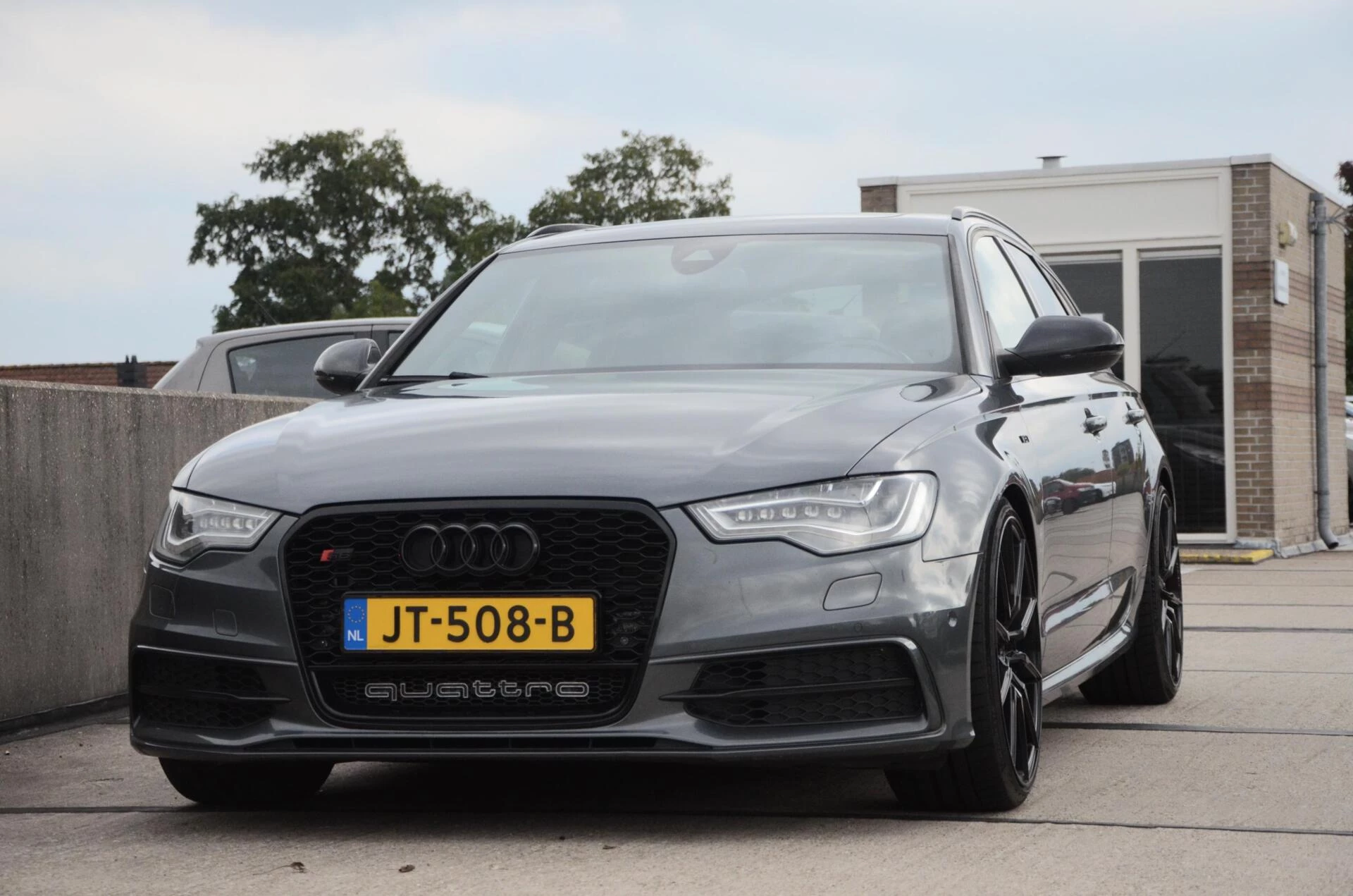 Hoofdafbeelding Audi S6