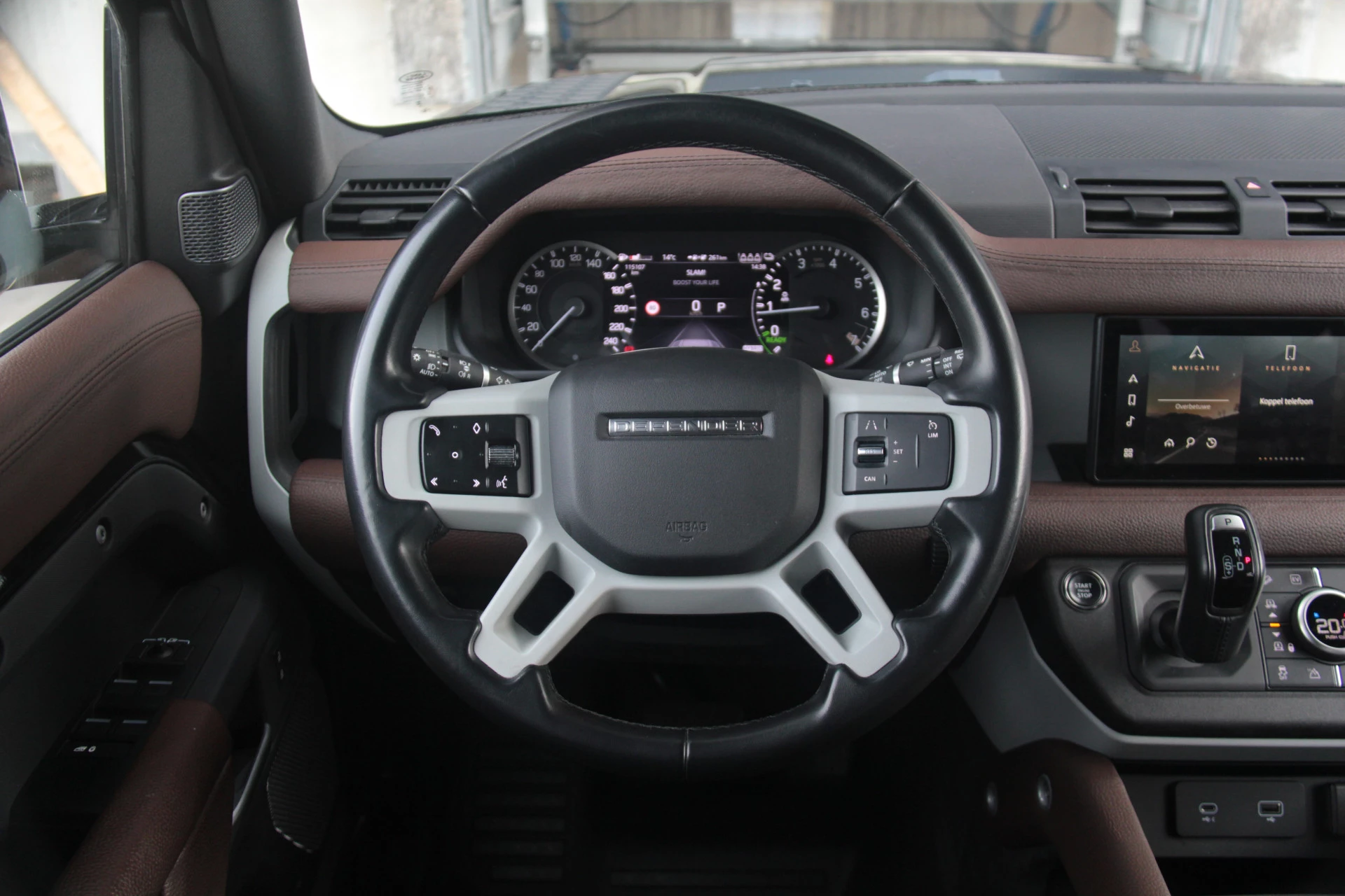 Hoofdafbeelding Land Rover Defender