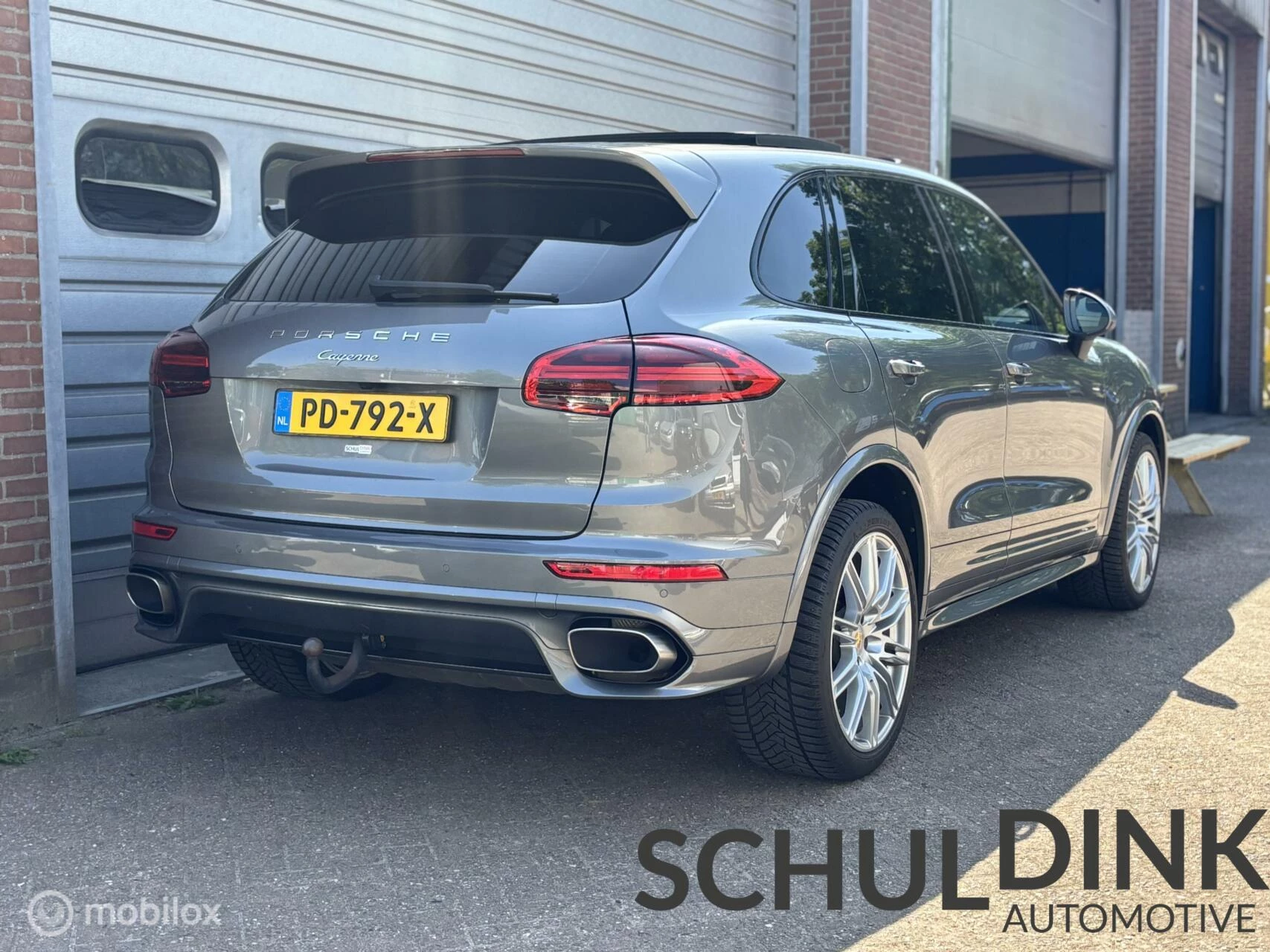 Hoofdafbeelding Porsche Cayenne