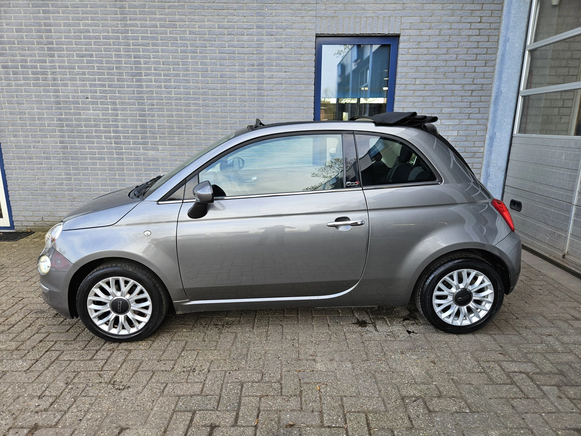 Hoofdafbeelding Fiat 500C